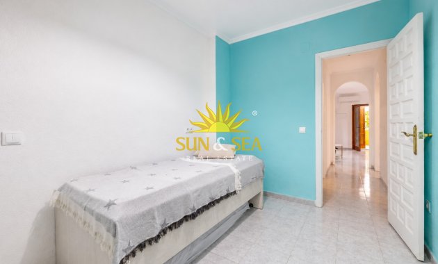 Reventa - Apartamento - Torrevieja - Playa de los Locos