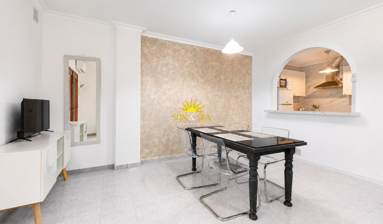 Reventa - Apartamento - Torrevieja - Playa de los Locos