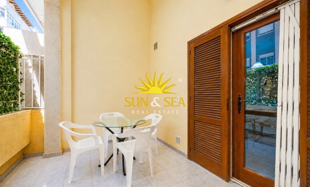 Reventa - Apartamento - Torrevieja - Playa de los Locos