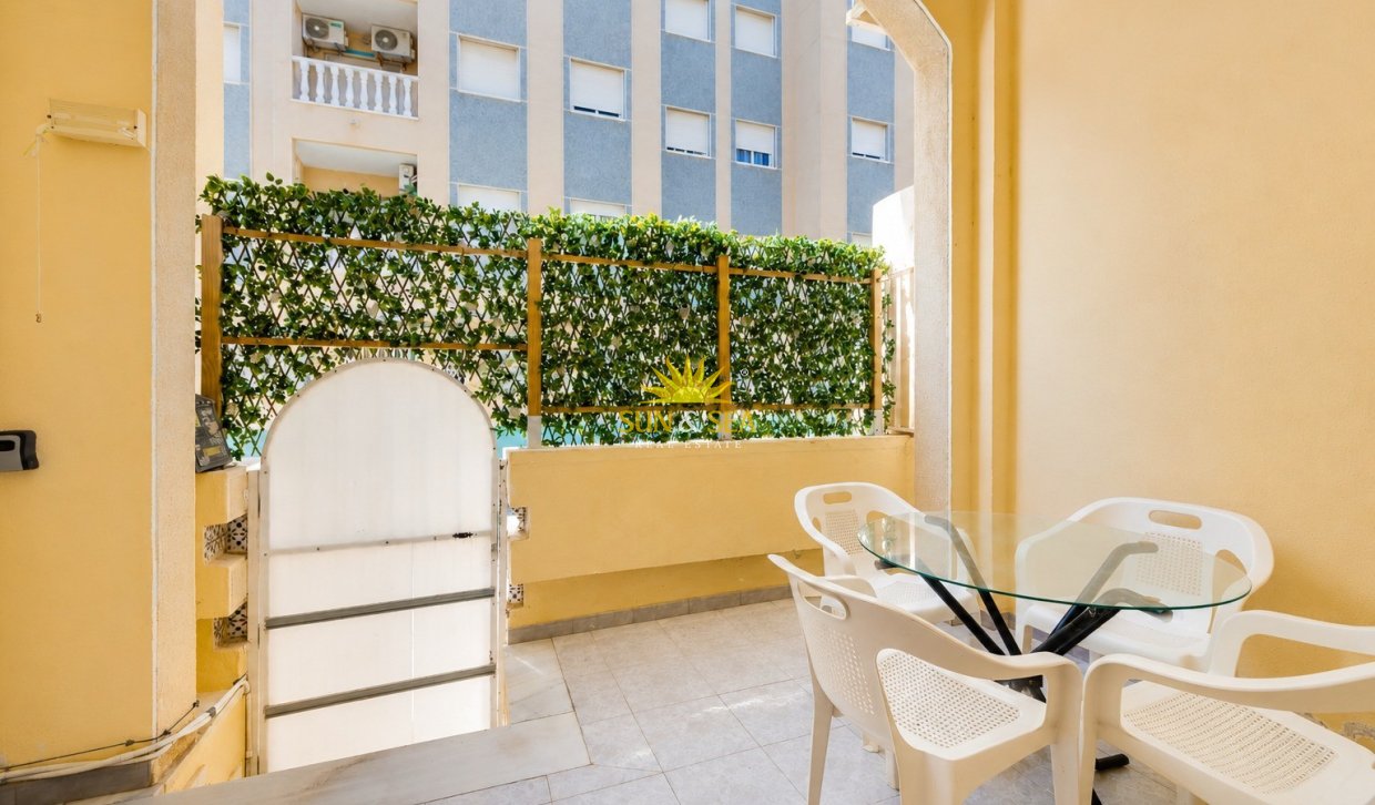 Reventa - Apartamento - Torrevieja - Playa de los Locos