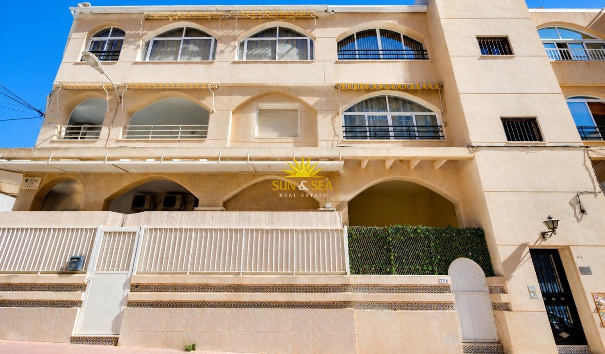 Reventa - Apartamento - Torrevieja - Playa de los Locos