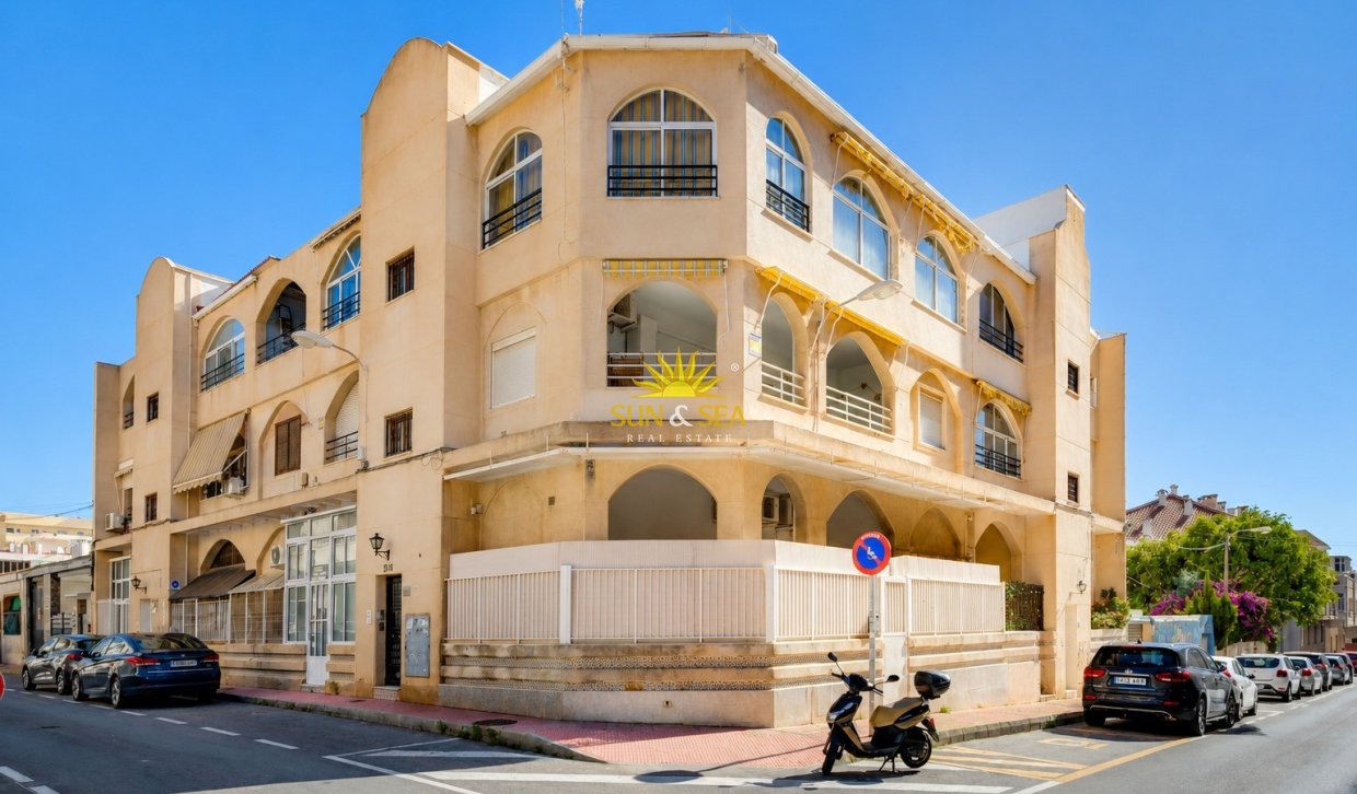 Reventa - Apartamento - Torrevieja - Playa de los Locos