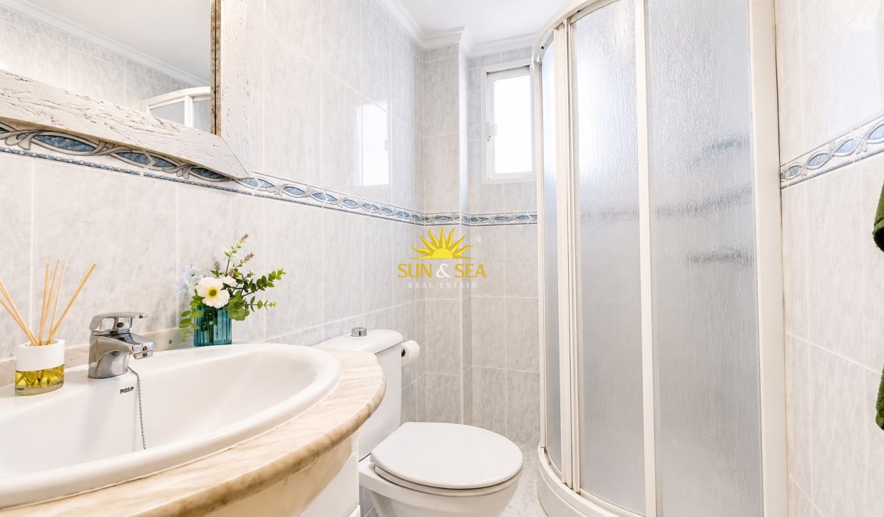 Reventa - Apartamento - Torrevieja - torrevieja
