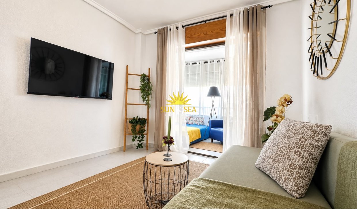 Reventa - Apartamento - Torrevieja - torrevieja
