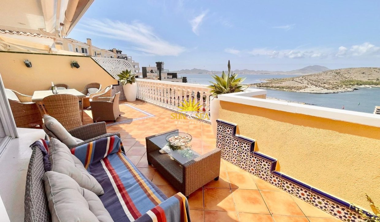 Alquiler a largo plazo - Villa / Semi separado - La Manga del Mar Menor - La Manga Del Mar Menor