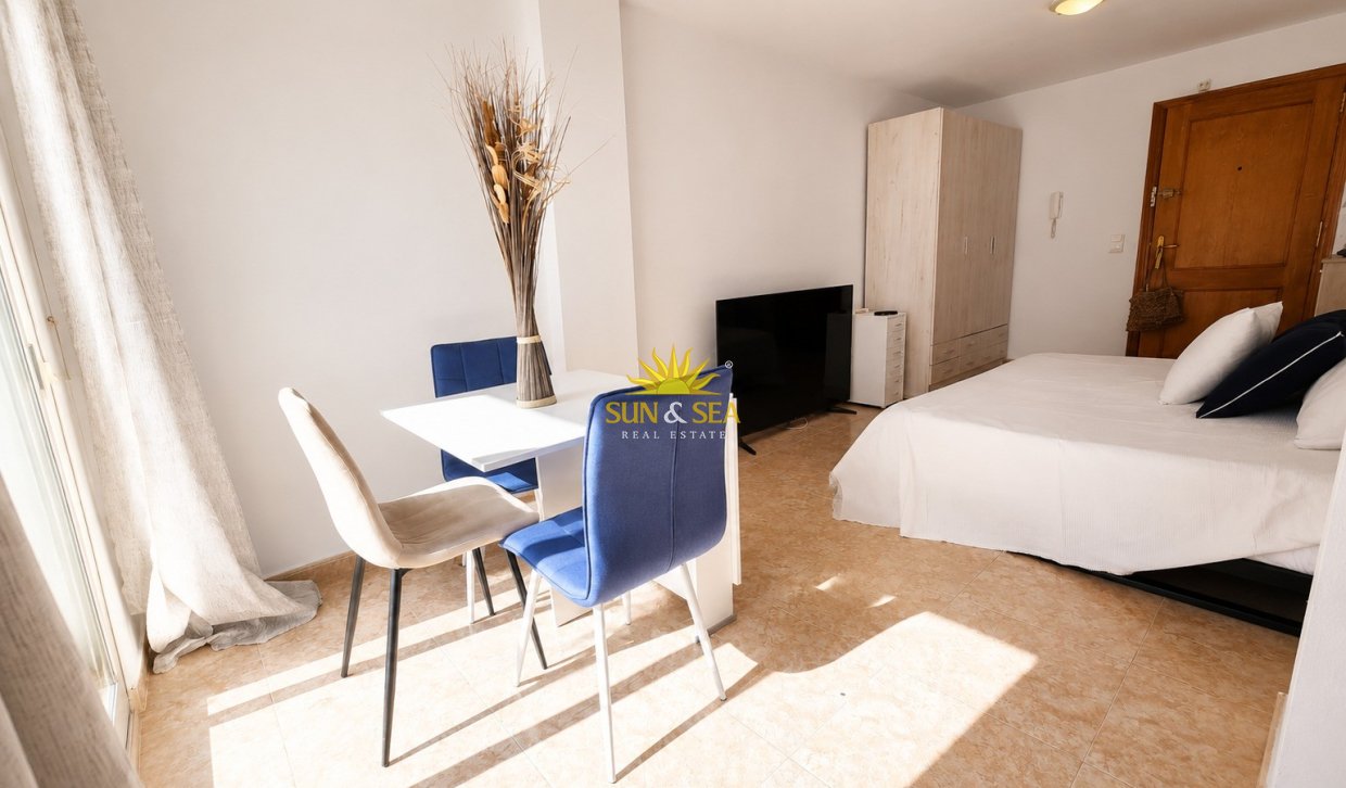 Revente - Studio apartment - Torrevieja - Acequion