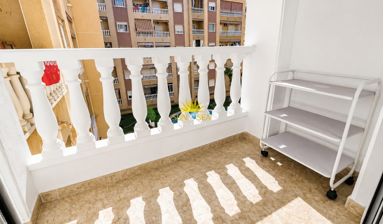 Revente - Studio apartment - Torrevieja - Acequion