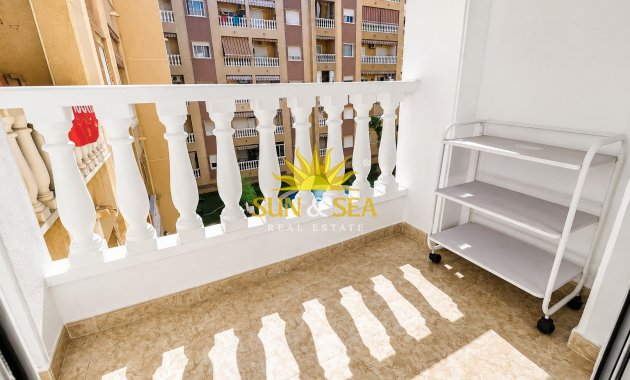 Revente - Studio apartment - Torrevieja - Acequion