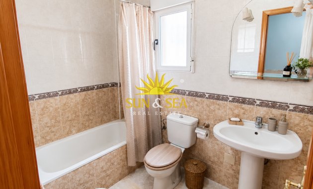 Location à long terme - Villa - Torrevieja - Aguas Nuevas