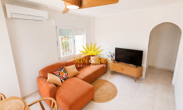 Location à long terme - Villa - Torrevieja - Aguas Nuevas
