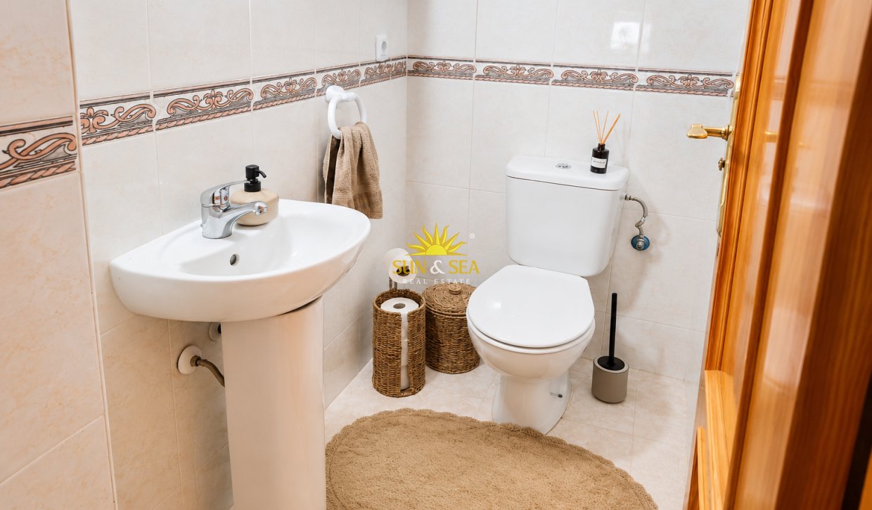 Location à long terme - Villa - Torrevieja - Aguas Nuevas