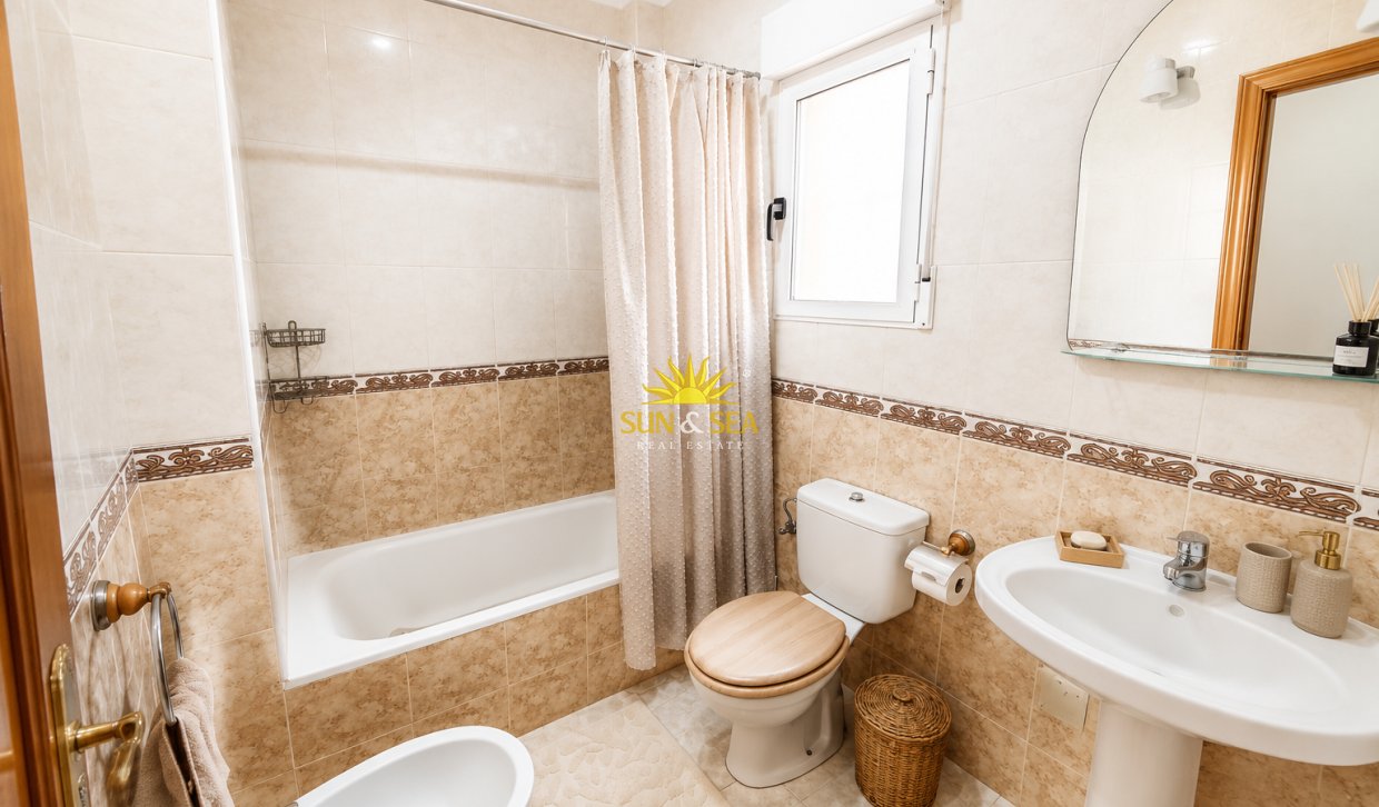 Location à long terme - Villa - Torrevieja - Aguas Nuevas