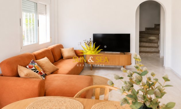 Location à long terme - Villa - Torrevieja - Aguas Nuevas