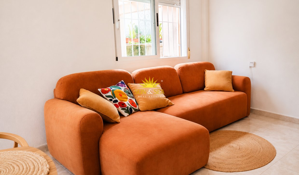 Location à long terme - Villa - Torrevieja - Aguas Nuevas