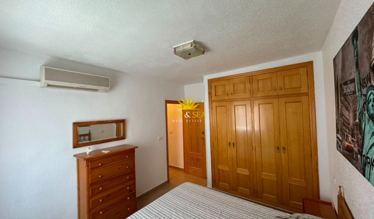 Alquiler a largo plazo - Apartamento - Santiago de la ribera - Santiago de la Ribera