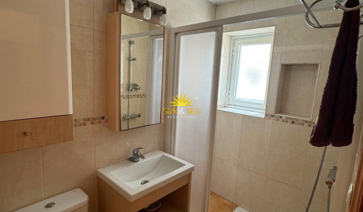 Alquiler a largo plazo - Apartamento - Santiago de la ribera - Santiago de la Ribera