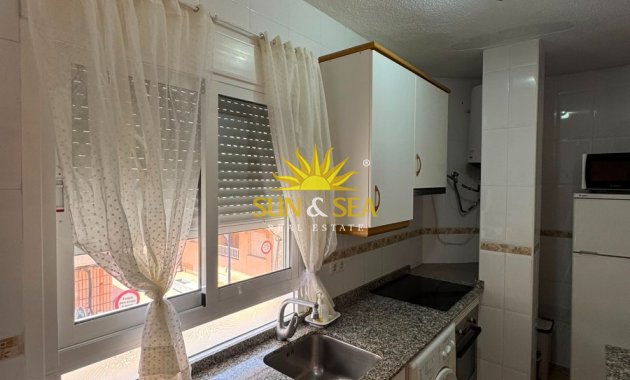 Alquiler a largo plazo - Apartamento - Santiago de la ribera - Santiago de la Ribera