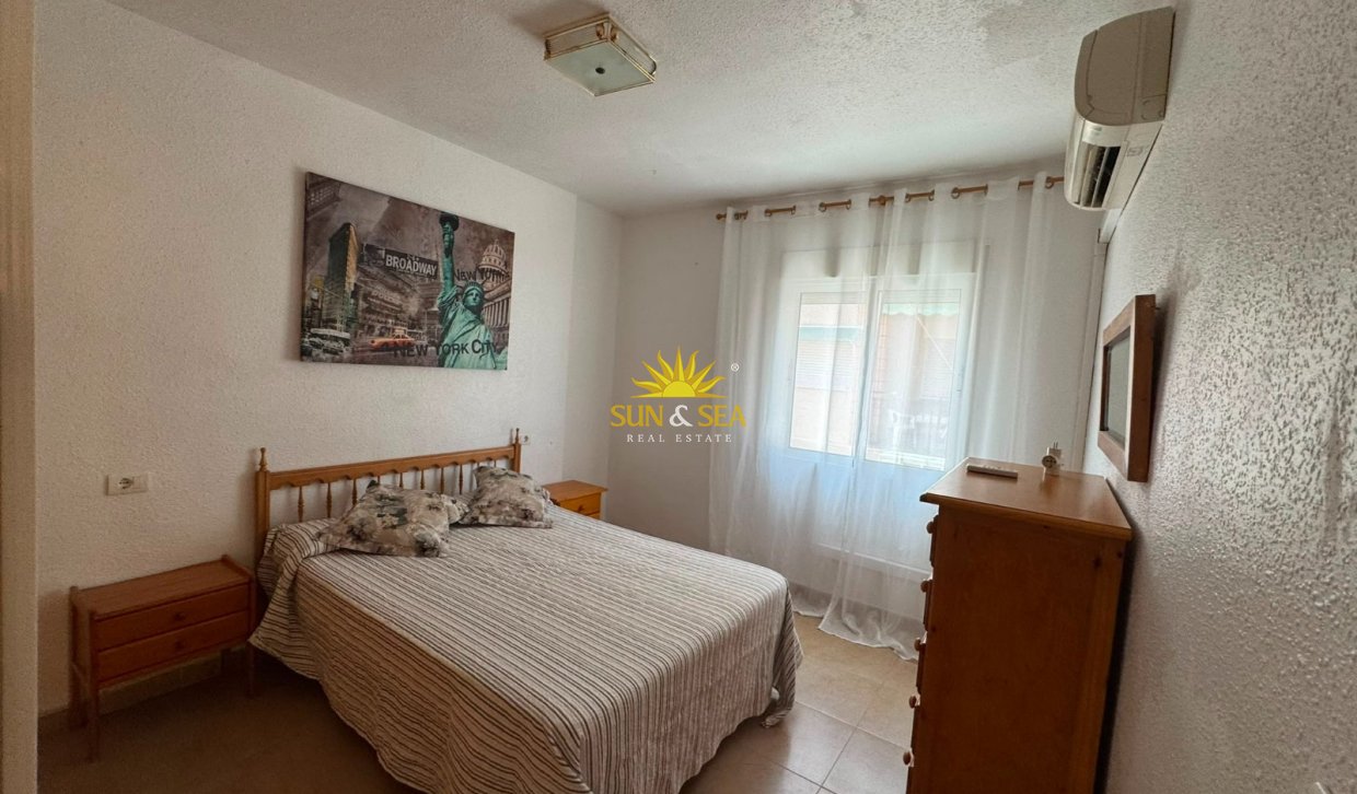 Alquiler a largo plazo - Apartamento - Santiago de la ribera - Santiago de la Ribera