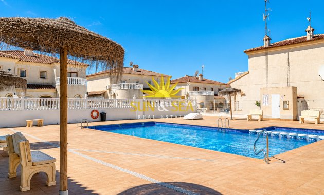 Location à long terme - Villa - Torrevieja - Aguas Nuevas