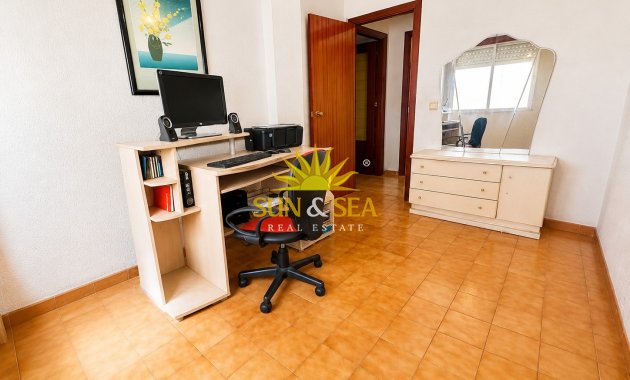 Revente - Appartement - Torrevieja - torrevieja