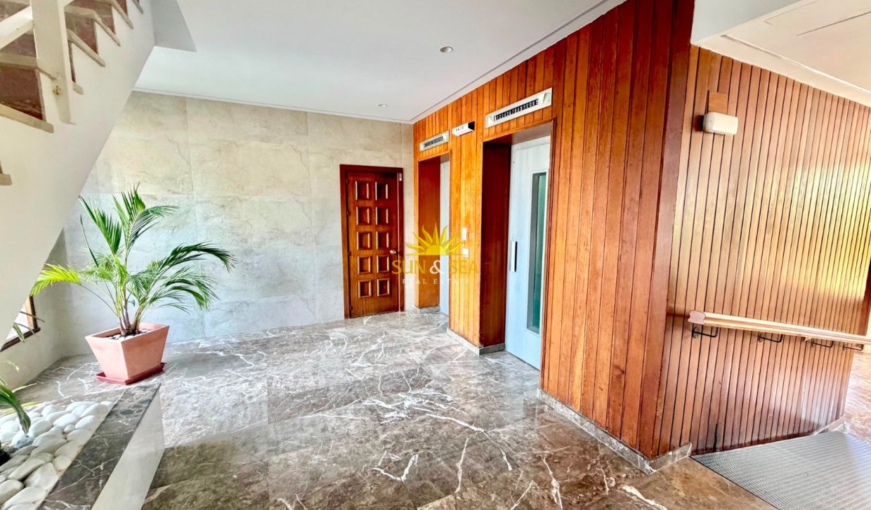 Revente - Appartement - Orihuela Costa - Dehesa de campoamor