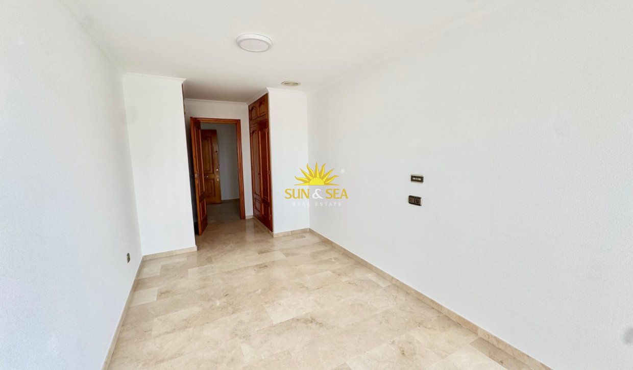 Location à long terme - Appartement - Albatera