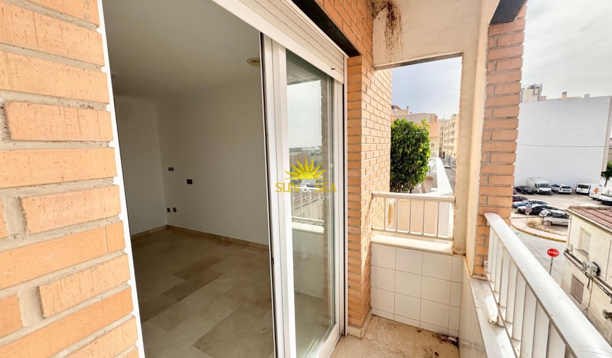 Location à long terme - Appartement - Albatera