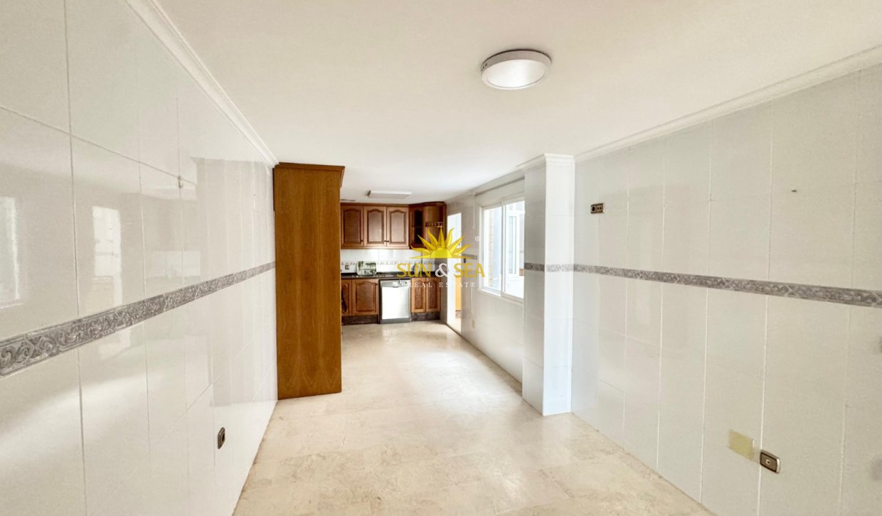 Location à long terme - Appartement - Albatera