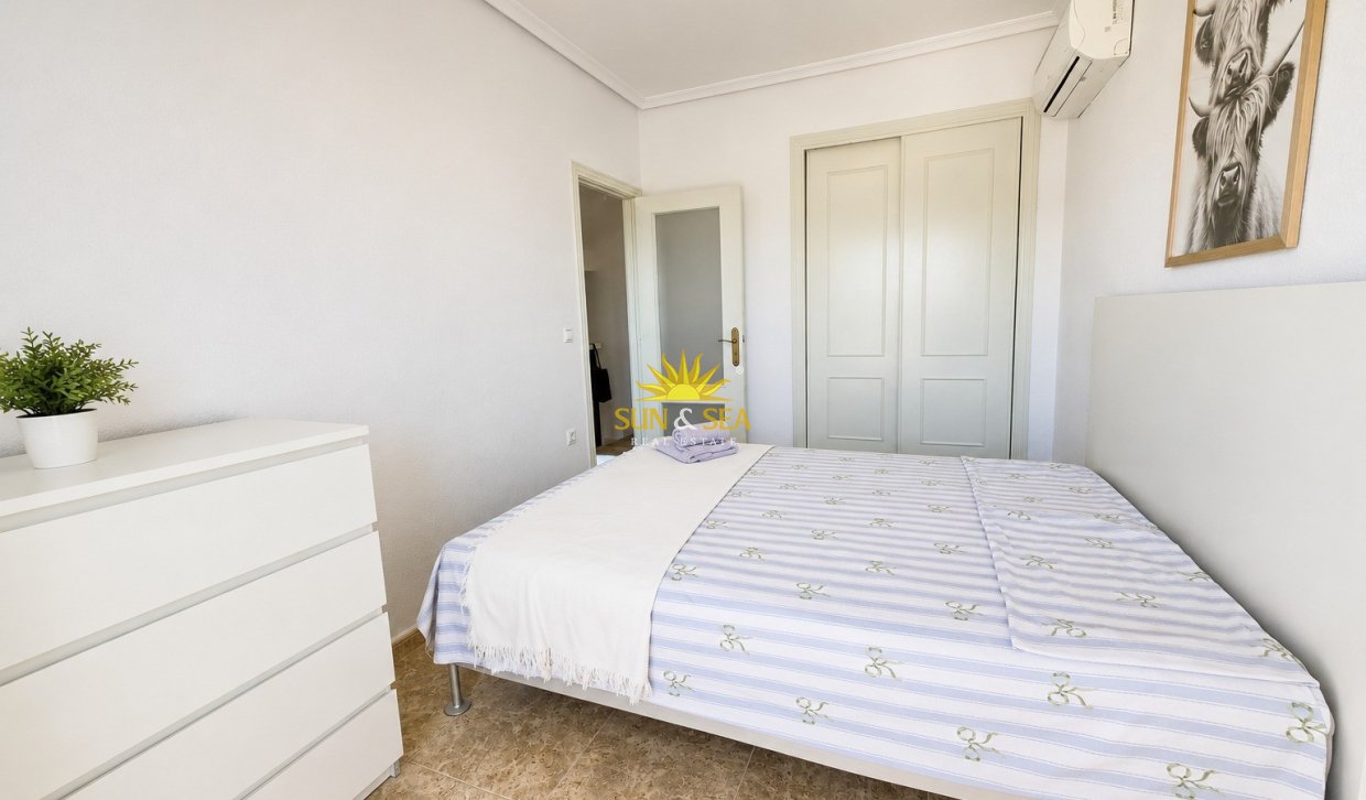 Resale - Townhouse - Orihuela Costa - Villamartín
