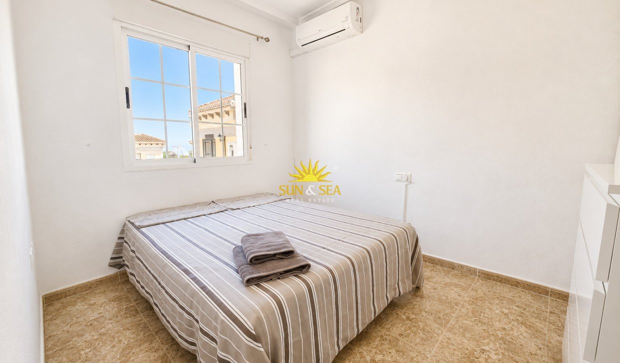 Resale - Townhouse - Orihuela Costa - Villamartín