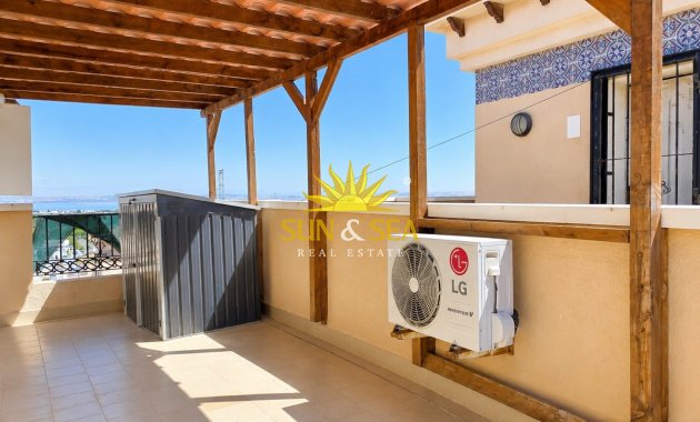 Resale - Townhouse - Orihuela Costa - Villamartín
