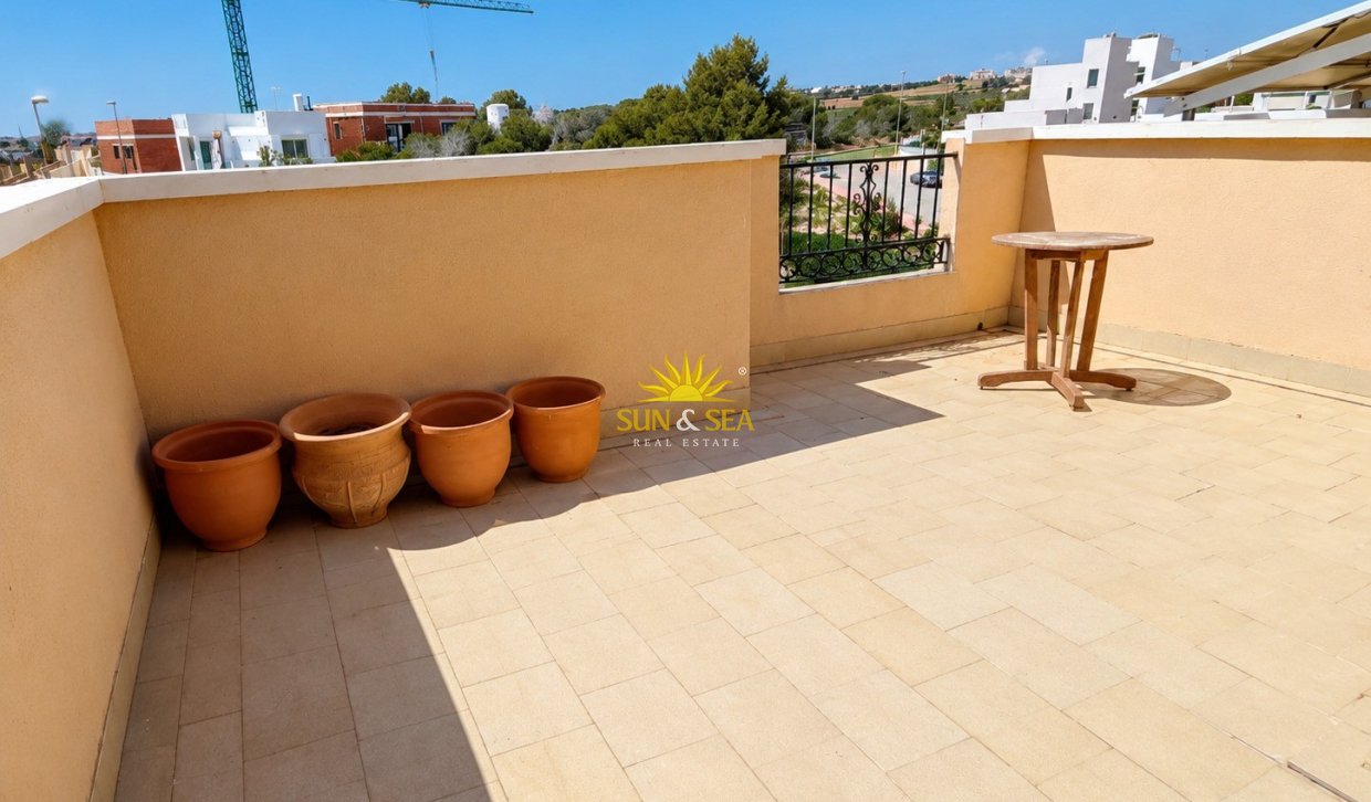 Resale - Townhouse - Orihuela Costa - Villamartín