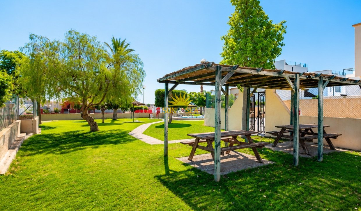 Resale - Townhouse - Orihuela Costa - Villamartín
