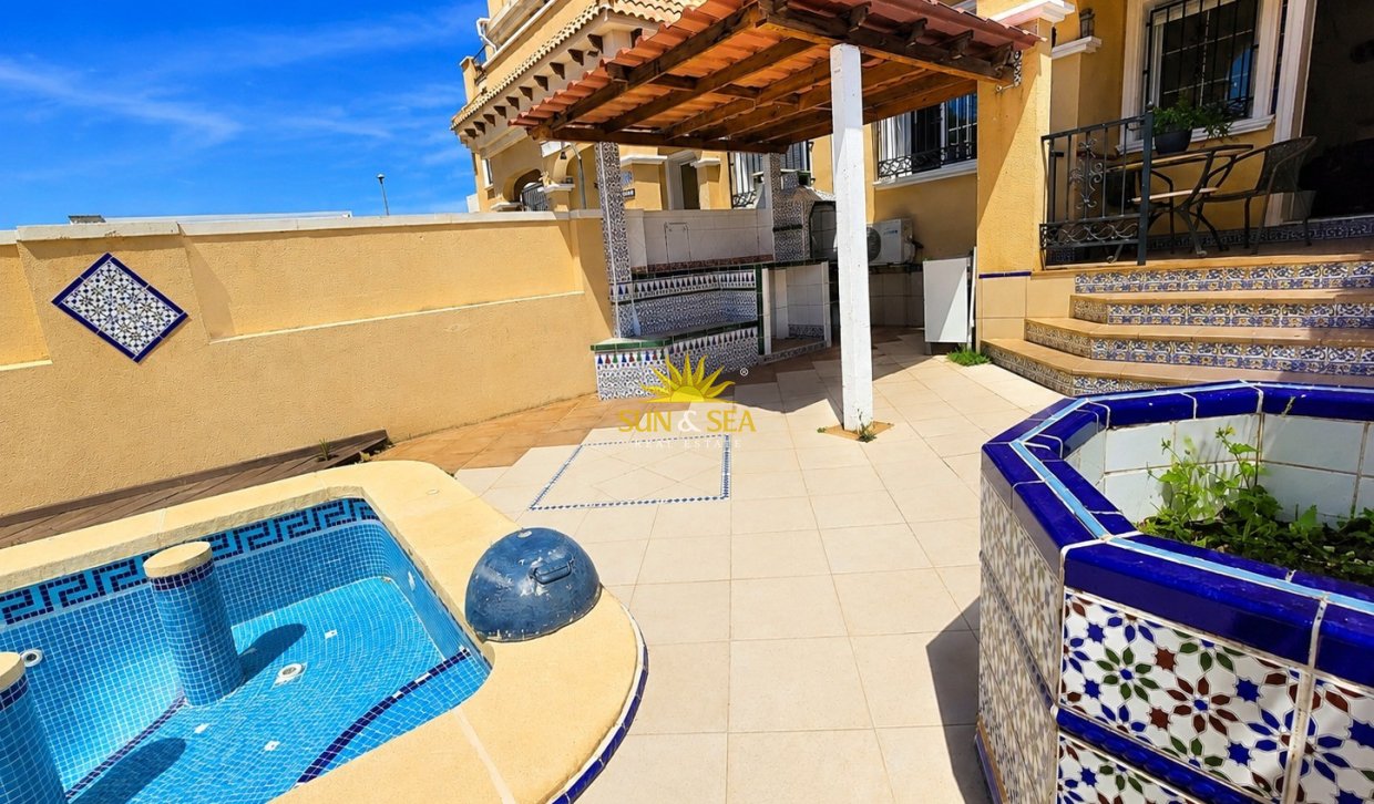 Resale - Townhouse - Orihuela Costa - Villamartín