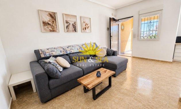 Resale - Townhouse - Orihuela Costa - Villamartín