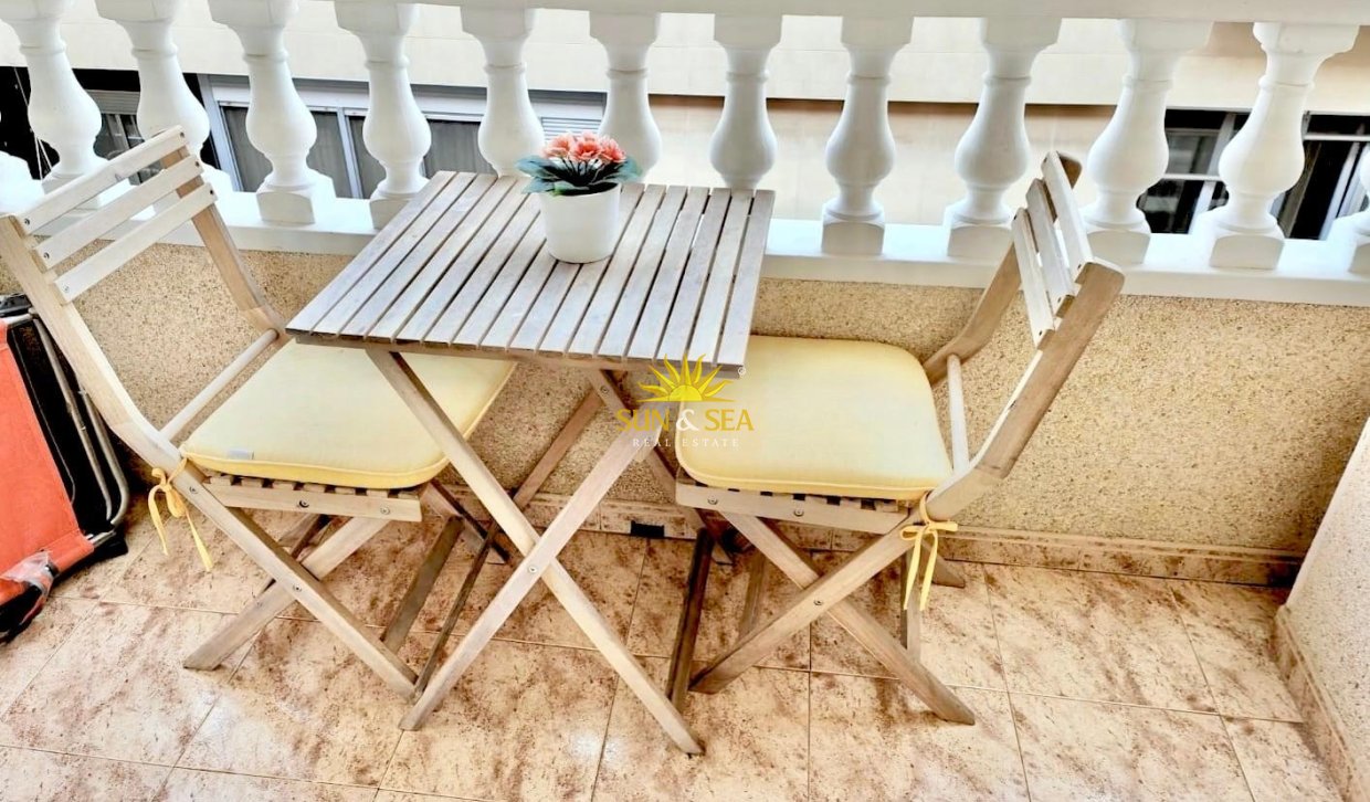 Reventa - Apartamento - Torrevieja - torrevieja