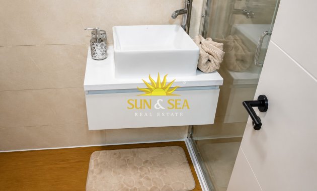 Resale - Apartment - Alicante - Playa San Juan