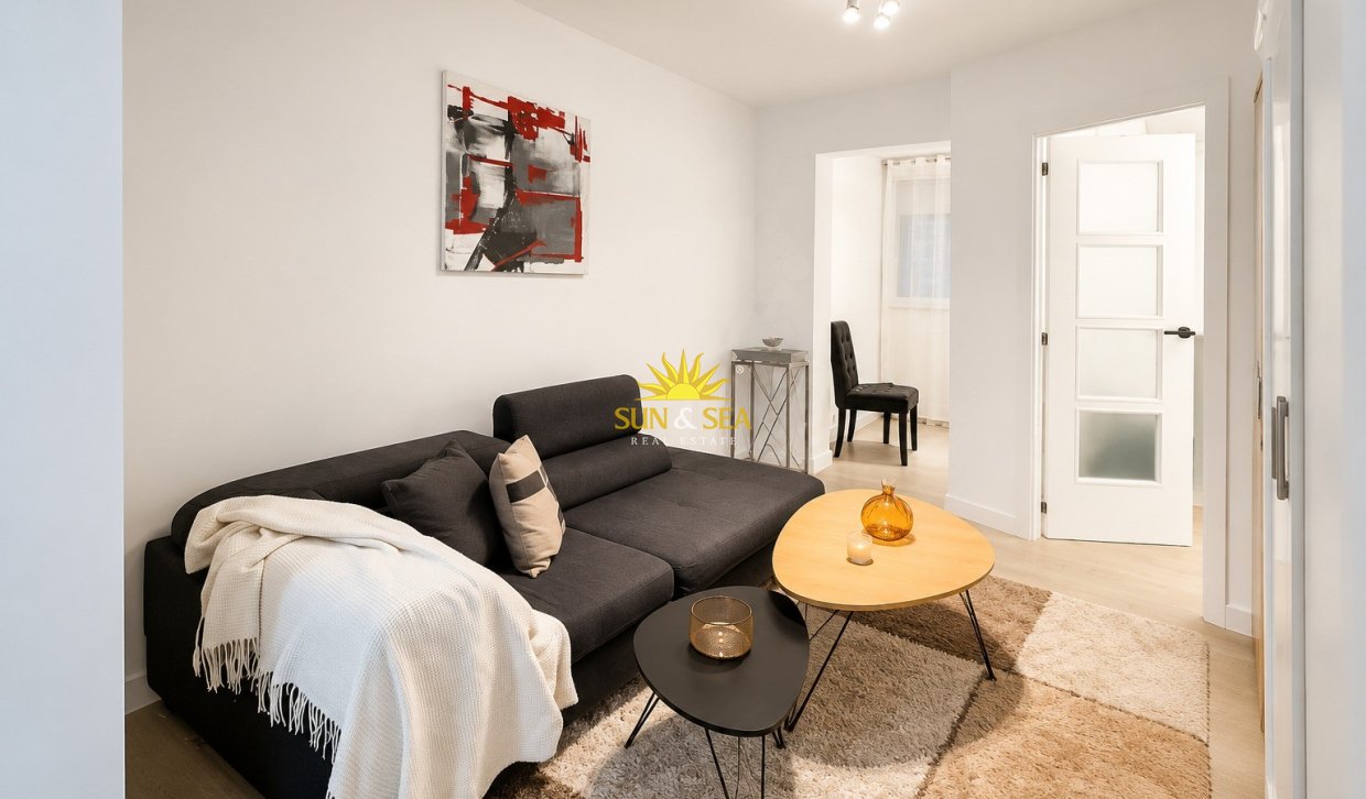 Resale - Apartment - Alicante - Playa San Juan