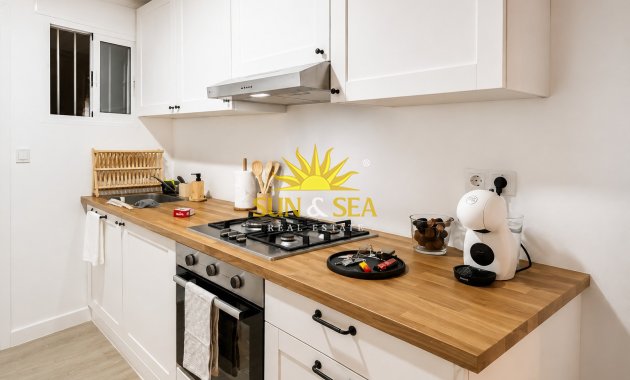 Resale - Apartment - Alicante - Playa San Juan
