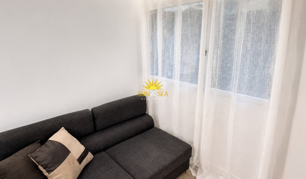 Resale - Apartment - Alicante - Playa San Juan