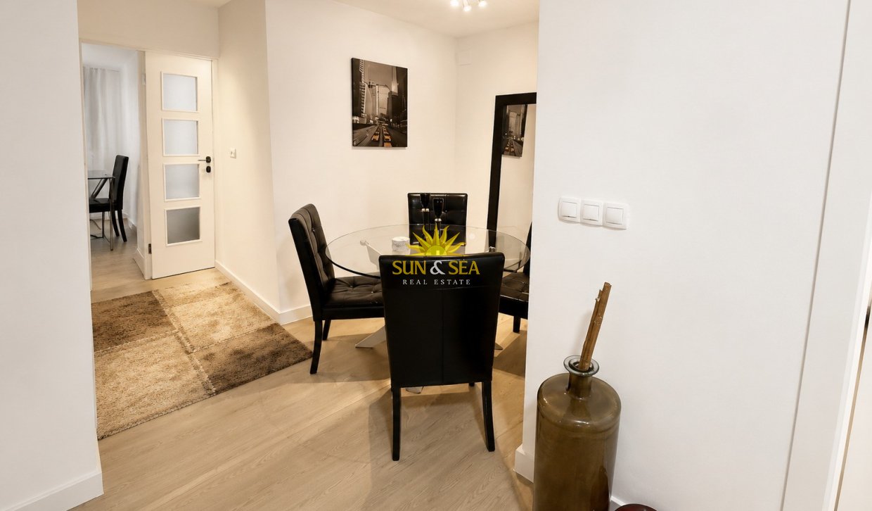 Resale - Apartment - Alicante - Playa San Juan