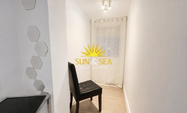 Resale - Apartment - Alicante - Playa San Juan