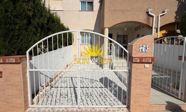 Resale - Ground Floor - Torrevieja - Los Frutales