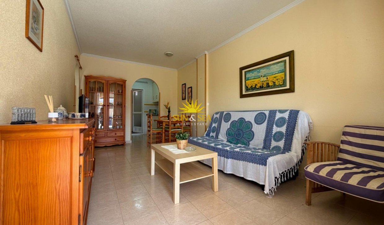 Resale - Ground Floor - Torrevieja - Los Frutales