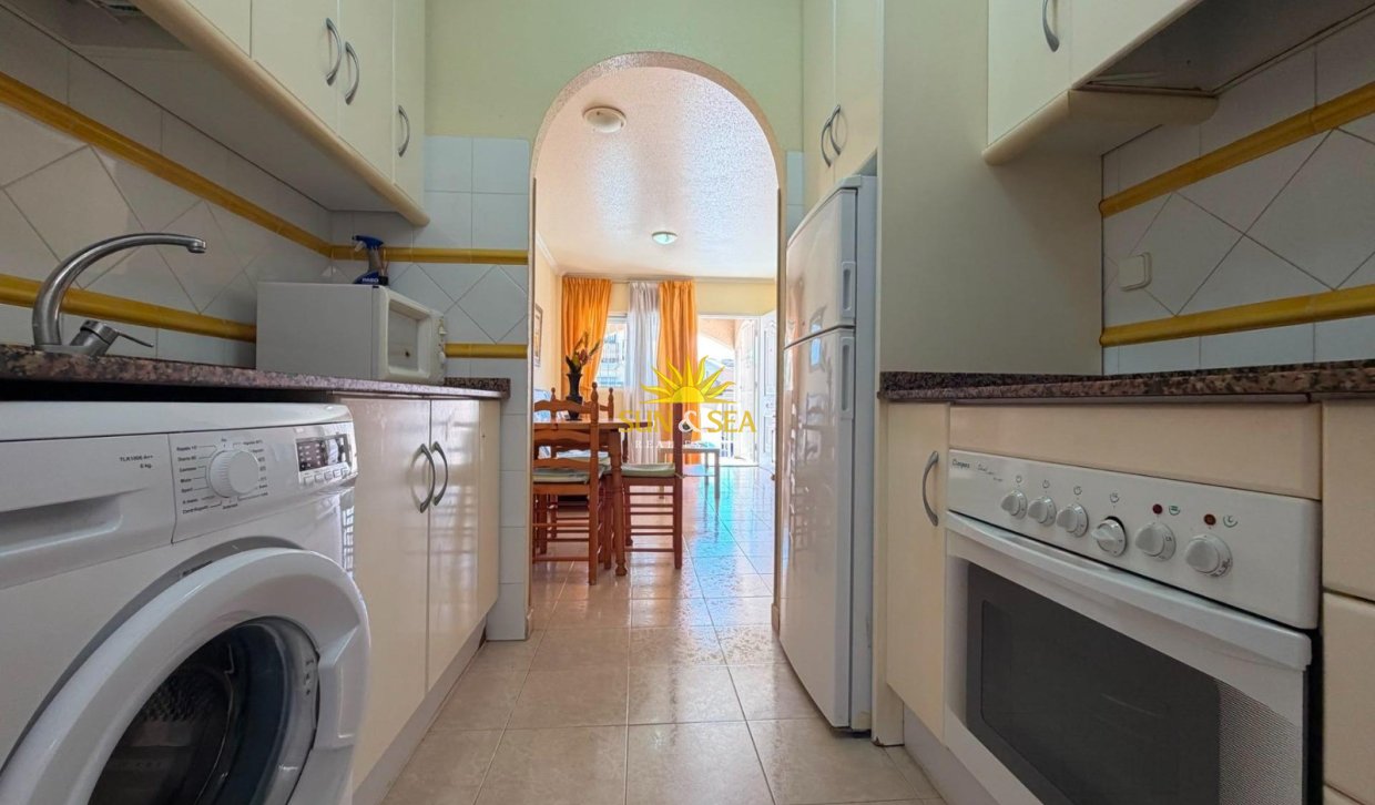 Resale - Ground Floor - Torrevieja - Los Frutales