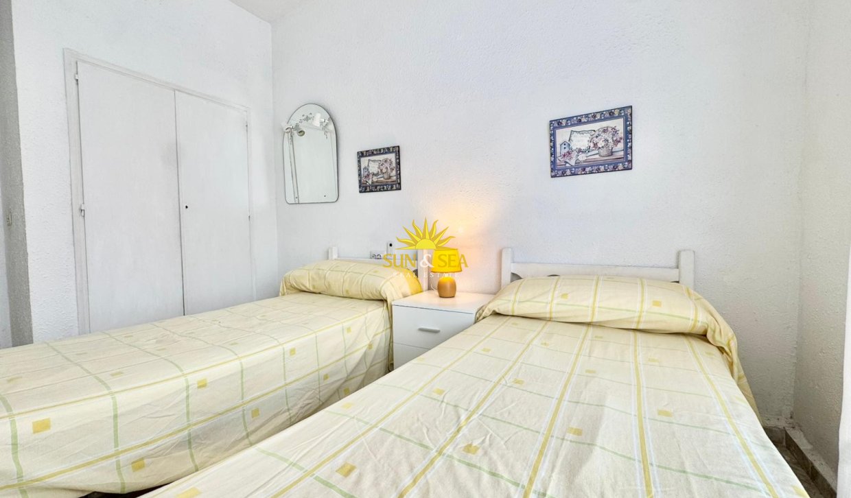 Kurzzeit-Vermietung - Wohnung - Torrevieja - Playa de los Locos