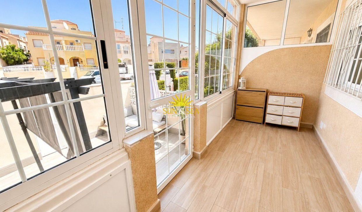 Wiederverkauf - low-bungalow - Torrevieja - Aguas Nuevas