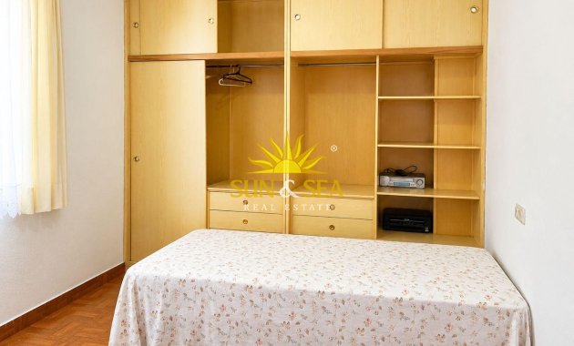 Wiederverkauf - Duplex - Torrevieja - Lago jardin