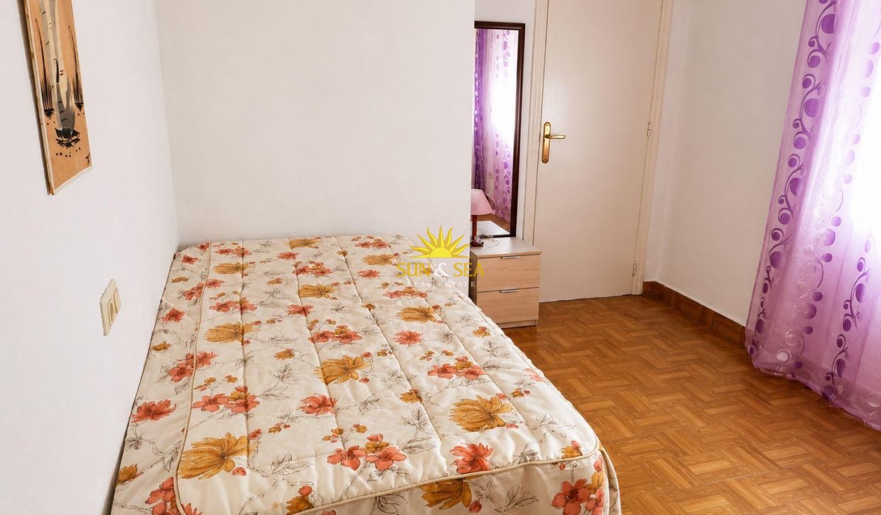 Wiederverkauf - Duplex - Torrevieja - Lago jardin