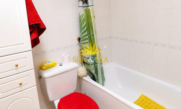 Wiederverkauf - Duplex - Torrevieja - Lago jardin